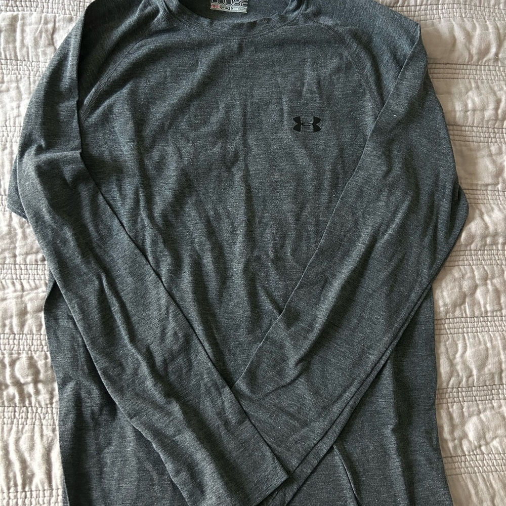 Under Armour Men's Charcoal Long Sleeve Tee